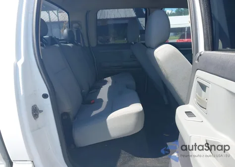 2011 Ram Dakota Bighorn/Lonestar from USA, damaged, VIN 1D7RE3GK5BS511881